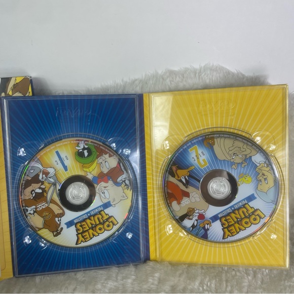 Looney Tunes: Spotlight Collection The Premiere Edition box set complete 2 DVDs - Picture 4 of 4